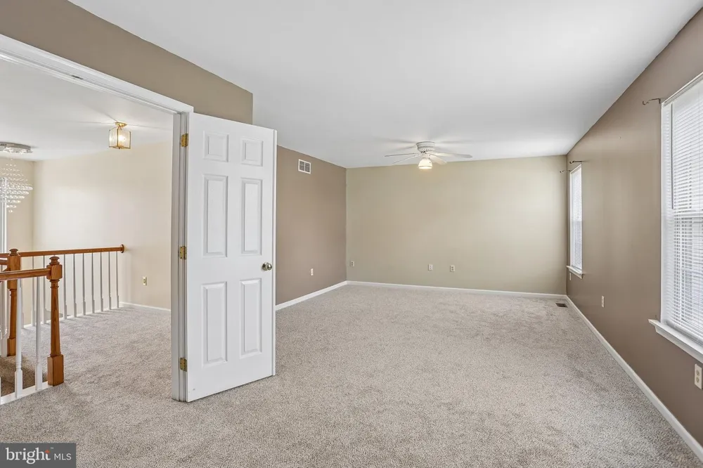 1289 MEADOWVIEW DRIVE Pottstown, PA 19464