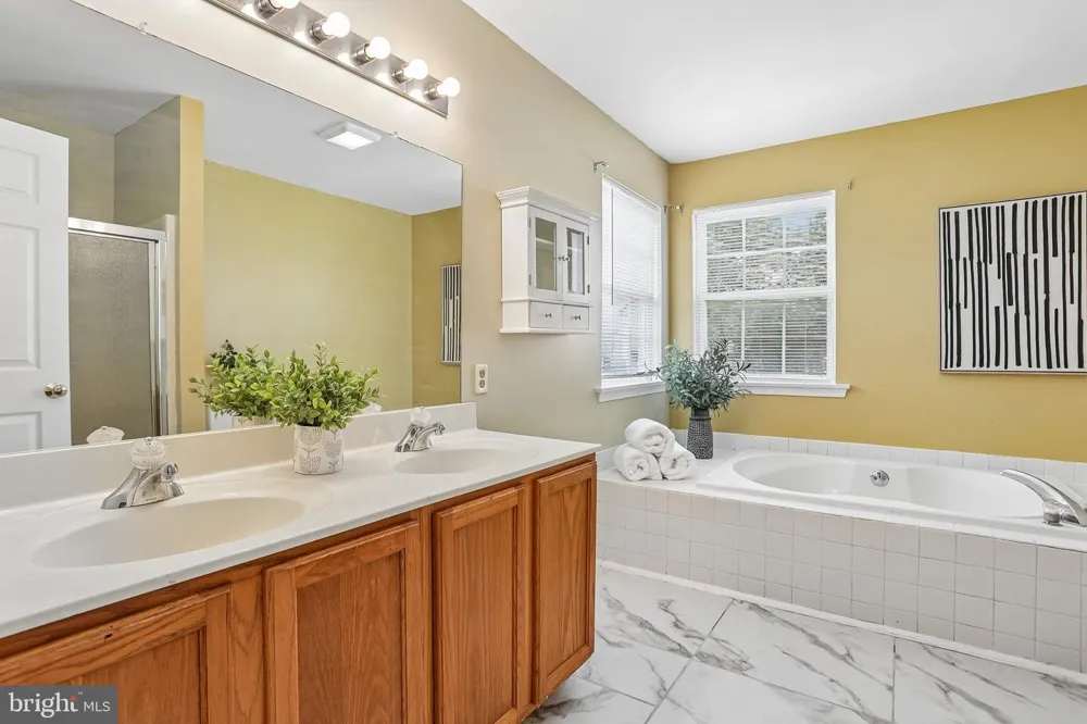 1289 MEADOWVIEW DRIVE Pottstown, PA 19464