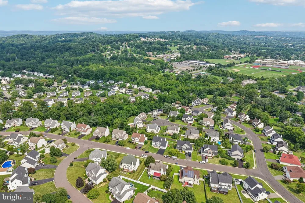 1289 MEADOWVIEW DRIVE Pottstown, PA 19464