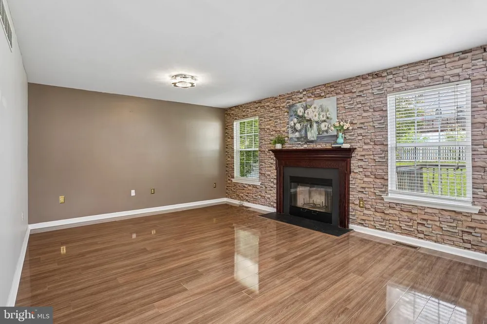 1289 MEADOWVIEW DRIVE Pottstown, PA 19464