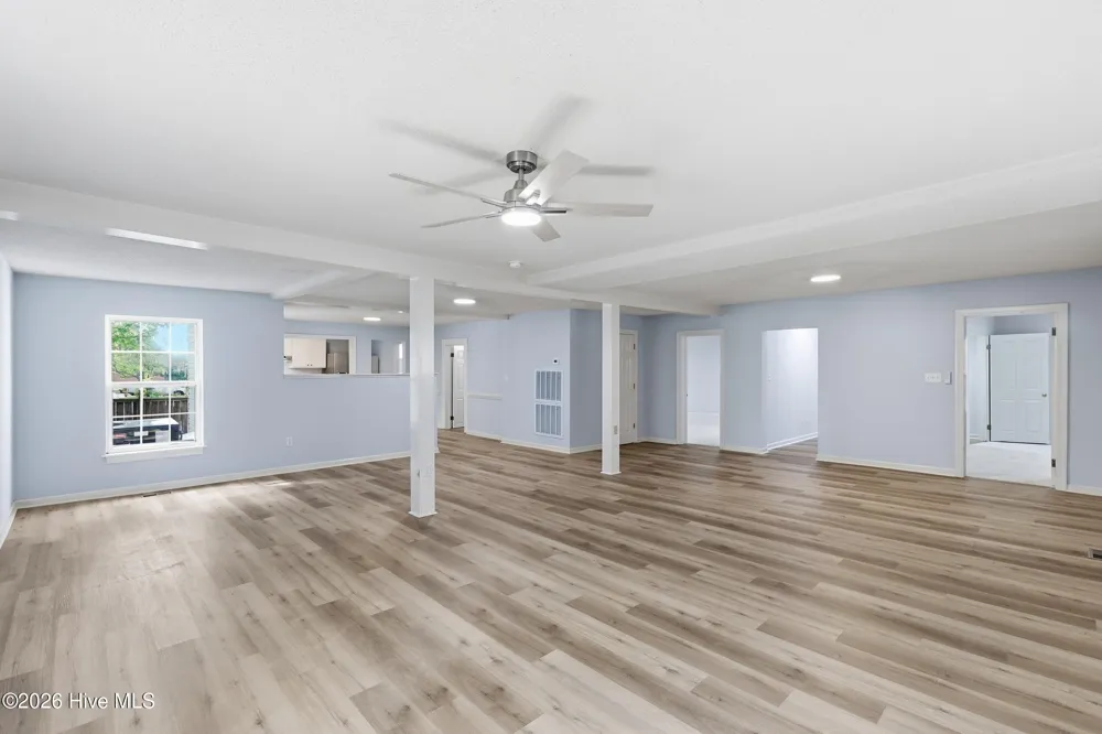 3338 North Barrett Street Farmville, NC 27828