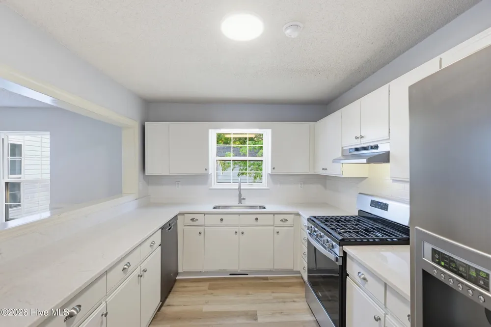 3338 North Barrett Street Farmville, NC 27828