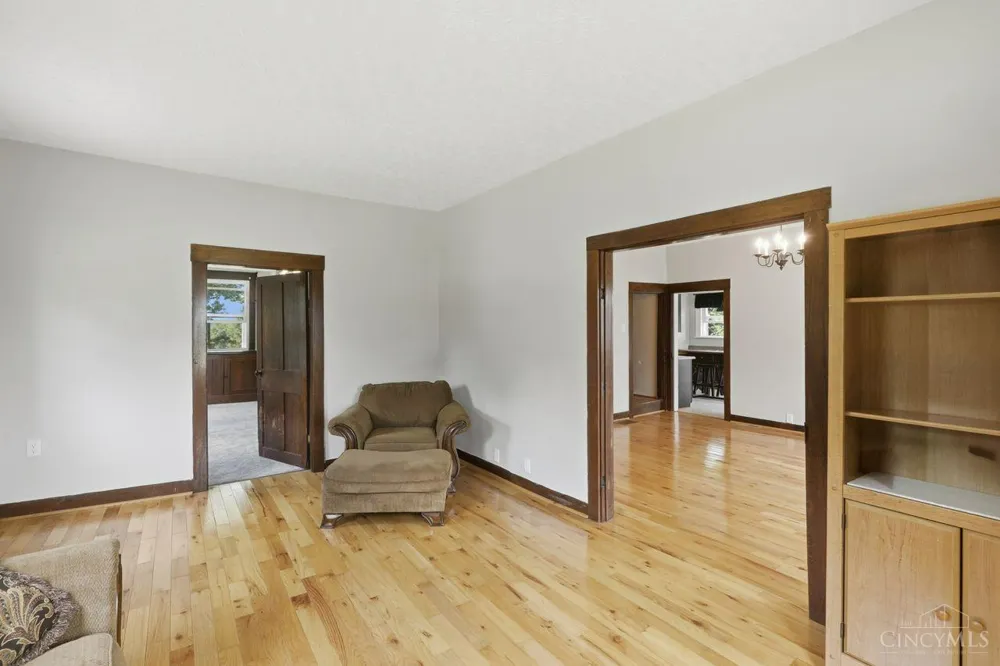 6586 S St Rt 123 Harlan, OH 45152