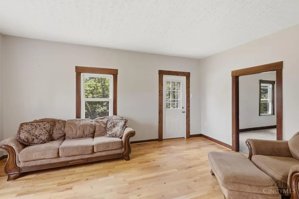 6586 S St Rt 123 Harlan, OH 45152