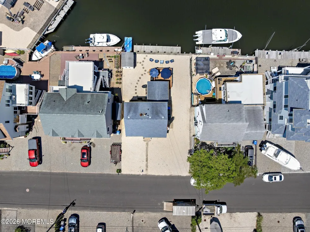 22 Joan Drive Manahawkin, NJ 08050