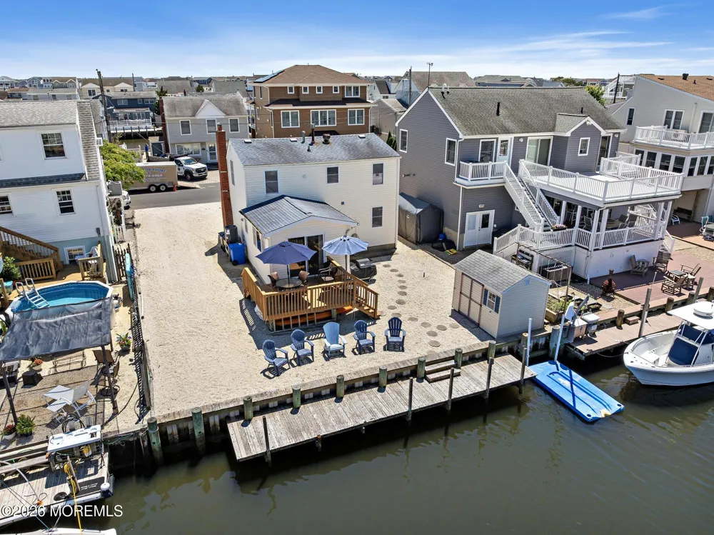 22 Joan Drive Manahawkin, NJ 08050