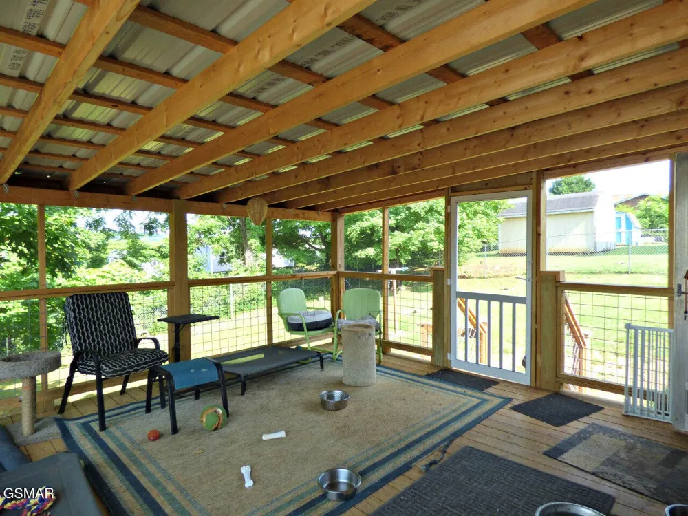 2114 Eastview Avenue Jefferson City, TN 37760