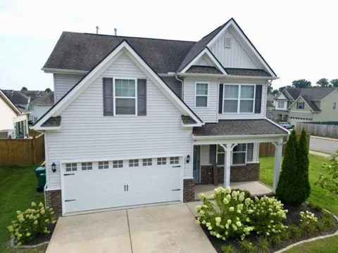 1045 Keeneland DR