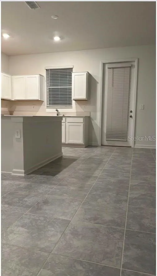 157 NINE IRON DRIVE Davenport, FL 33896