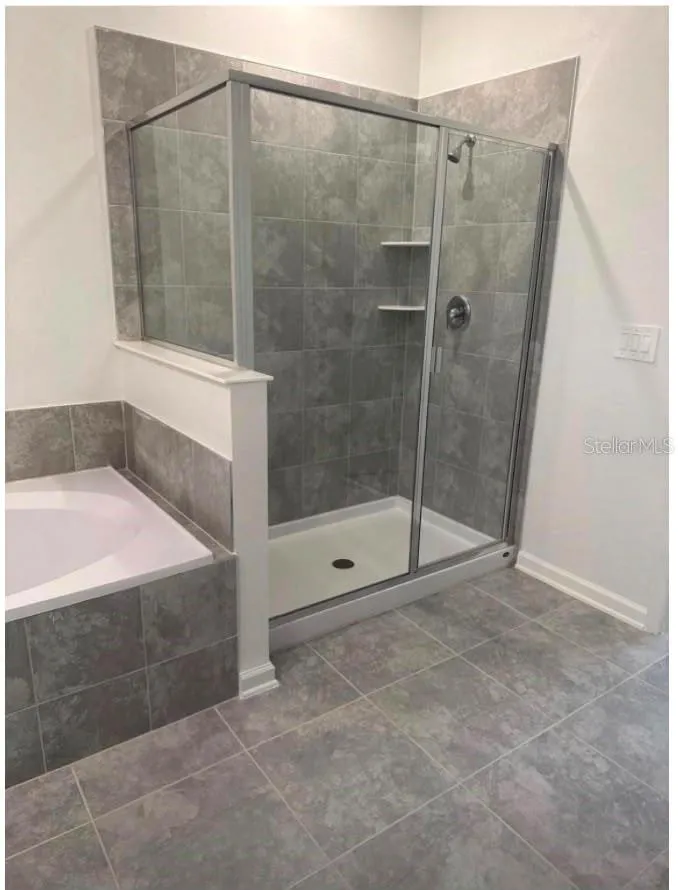 157 NINE IRON DRIVE Davenport, FL 33896