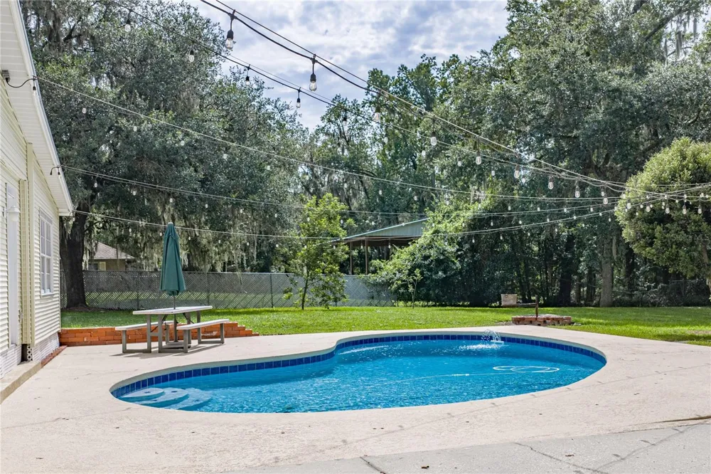 3501 E TRAPNELL ROAD Plant City, FL 33566