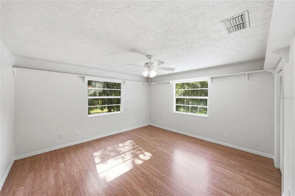 3501 E TRAPNELL ROAD Plant City, FL 33566