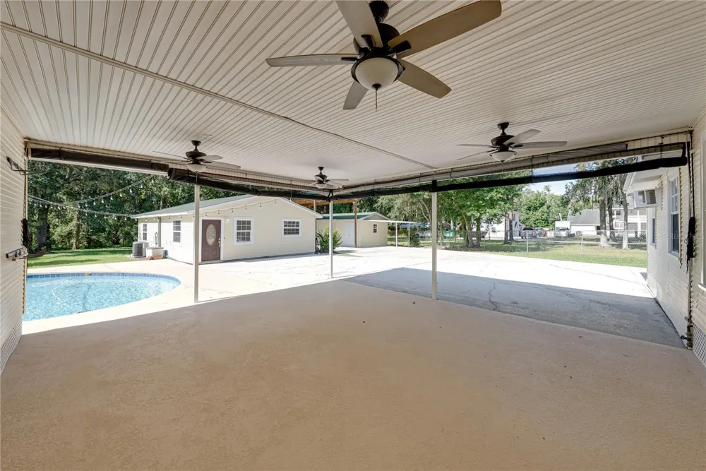 3501 E TRAPNELL ROAD Plant City, FL 33566