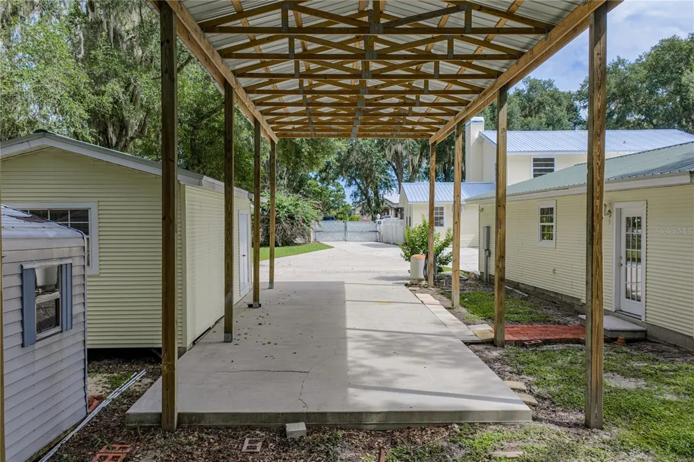 3501 E TRAPNELL ROAD Plant City, FL 33566
