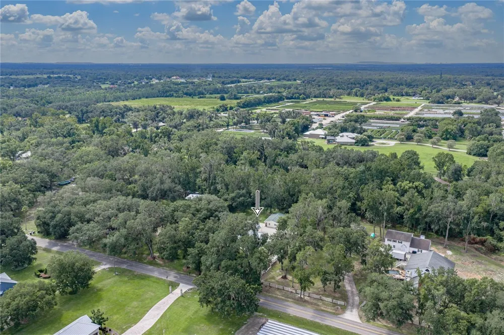 3501 E TRAPNELL ROAD Plant City, FL 33566