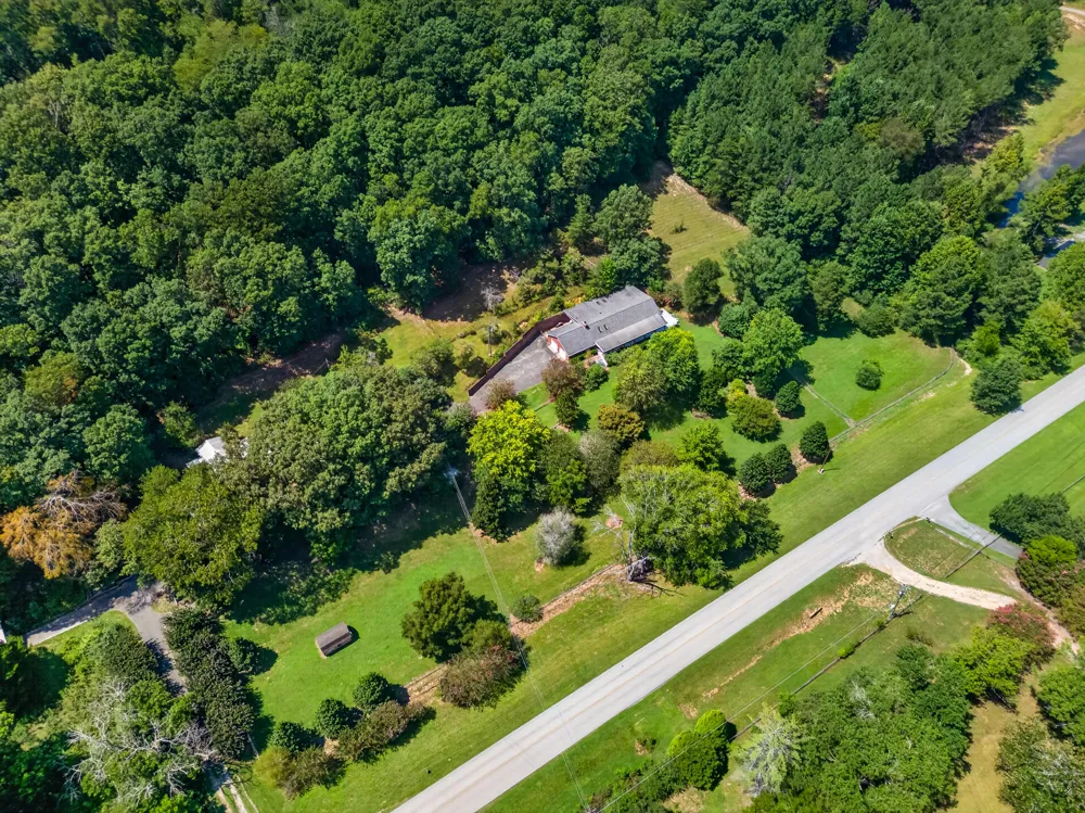 788 Long Hollow Road Rock Spring, GA 30739