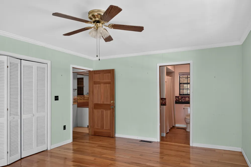 788 Long Hollow Road Rock Spring, GA 30739