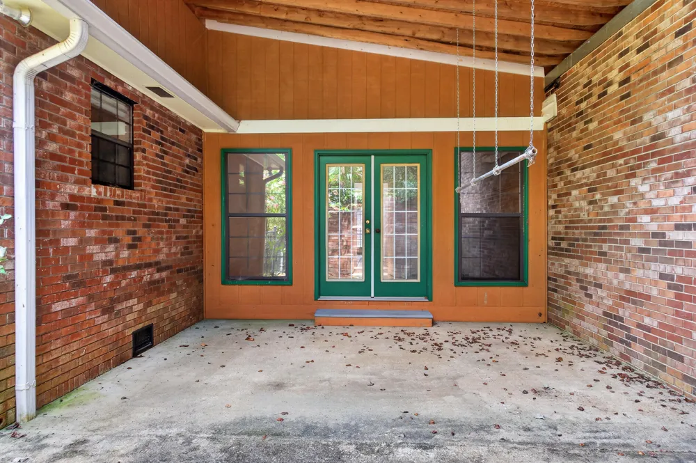 788 Long Hollow Road Rock Spring, GA 30739
