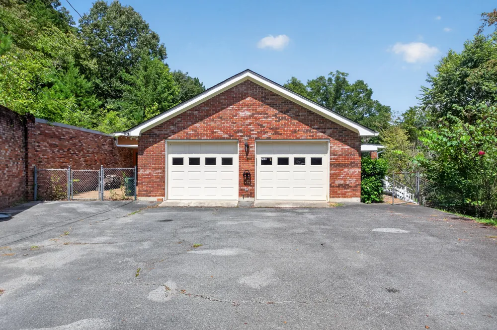 788 Long Hollow Road Rock Spring, GA 30739
