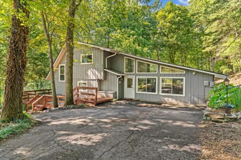 315 E Randall Road