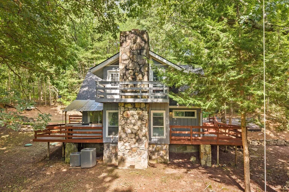 315 E Randall Road Rocky Face, GA 30740