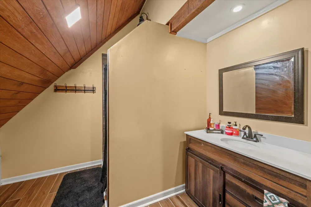 315 E Randall Road Rocky Face, GA 30740