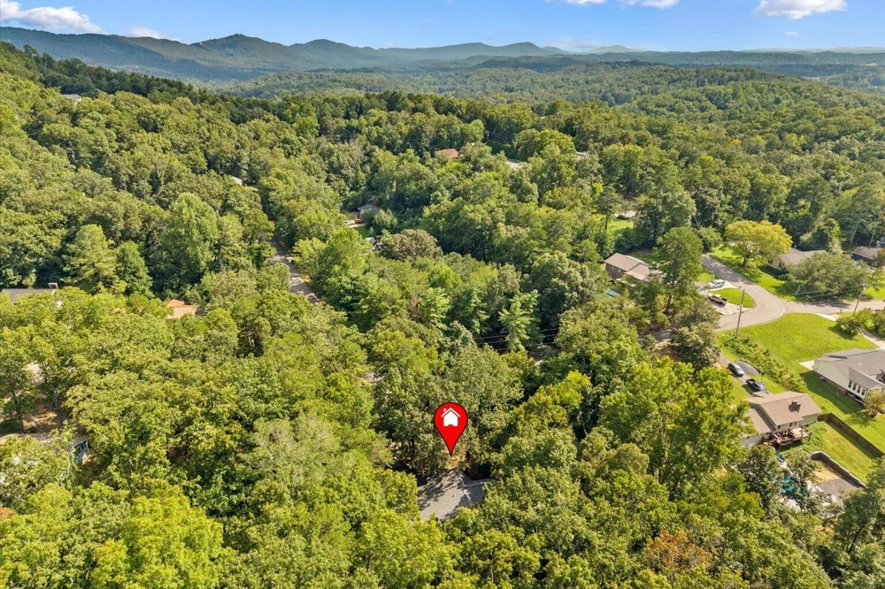 315 E Randall Road Rocky Face, GA 30740