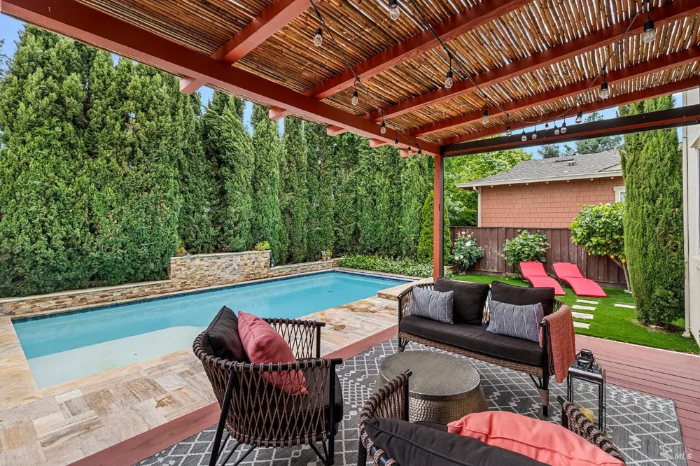 405 Brockman Lane Sonoma, CA 95476