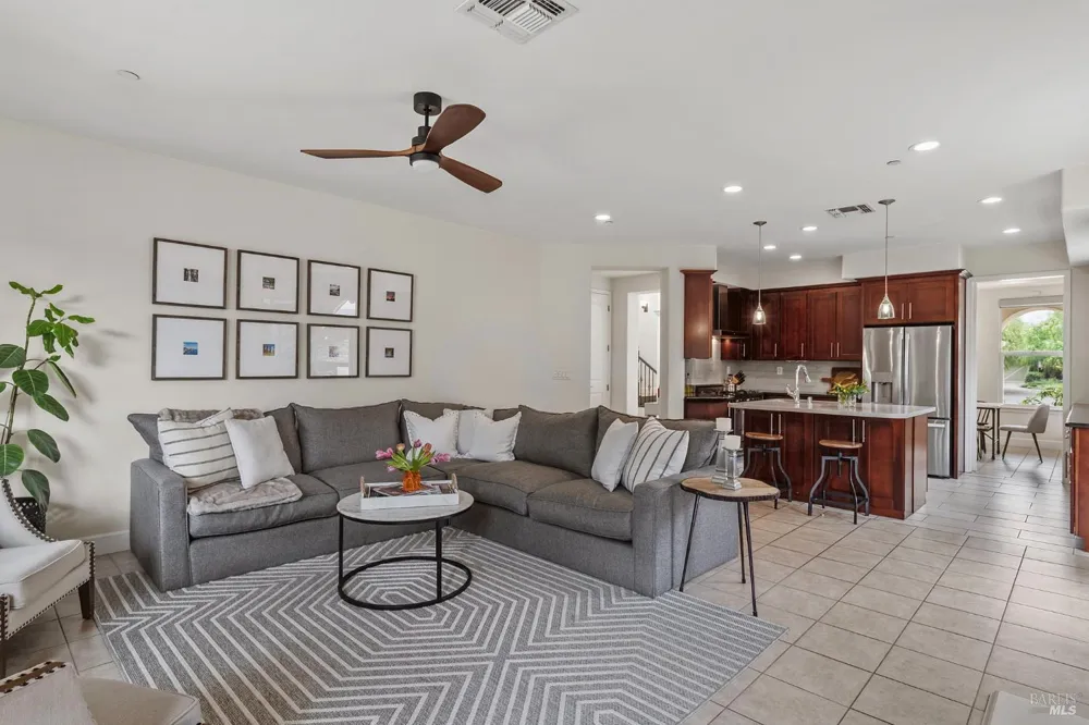 405 Brockman Lane Sonoma, CA 95476