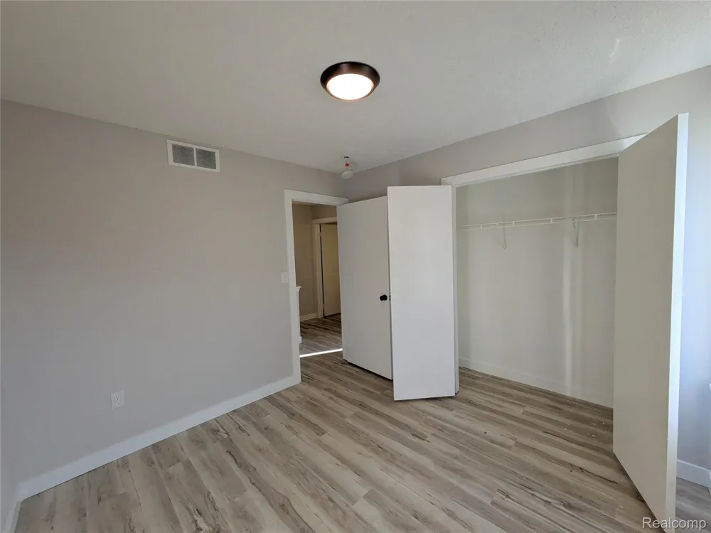 4218 17th Street Detroit City, MI 48208