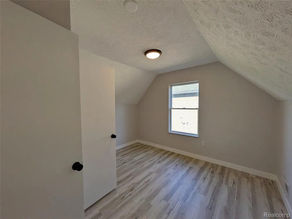 4218 17th Street Detroit City, MI 48208