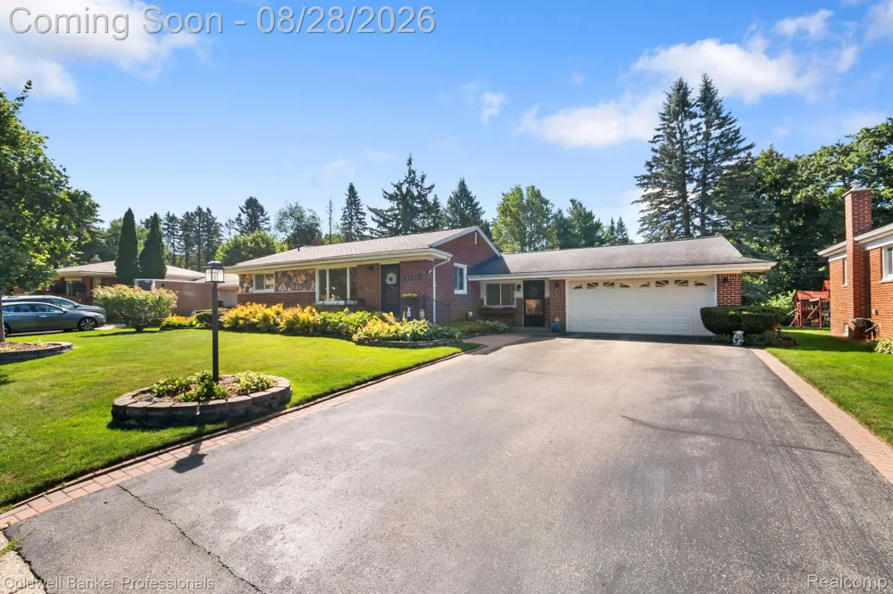 3557 Baybrook Drive Waterford Charter Township, MI 48329