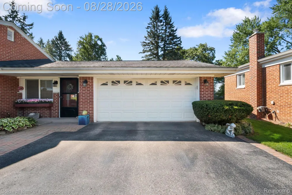 3557 Baybrook Drive Waterford Charter Township, MI 48329