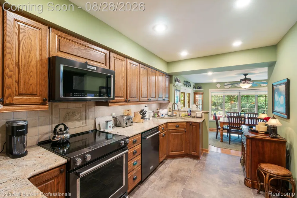 3557 Baybrook Drive Waterford Charter Township, MI 48329