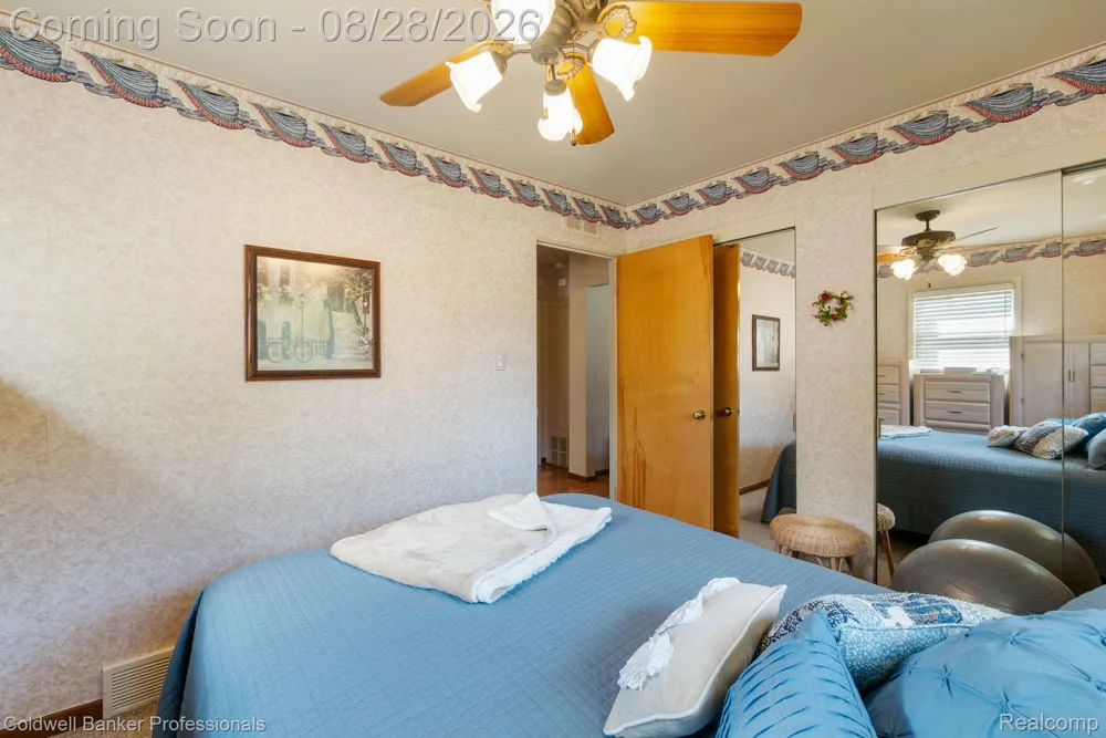 3557 Baybrook Drive Waterford Charter Township, MI 48329