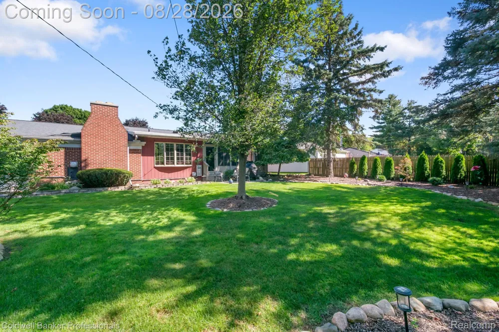 3557 Baybrook Drive Waterford Charter Township, MI 48329