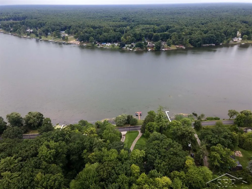 3840 Water Road Jerome Township, MI 48657