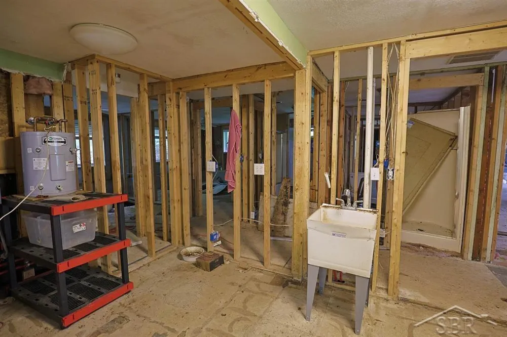 3840 Water Road Jerome Township, MI 48657