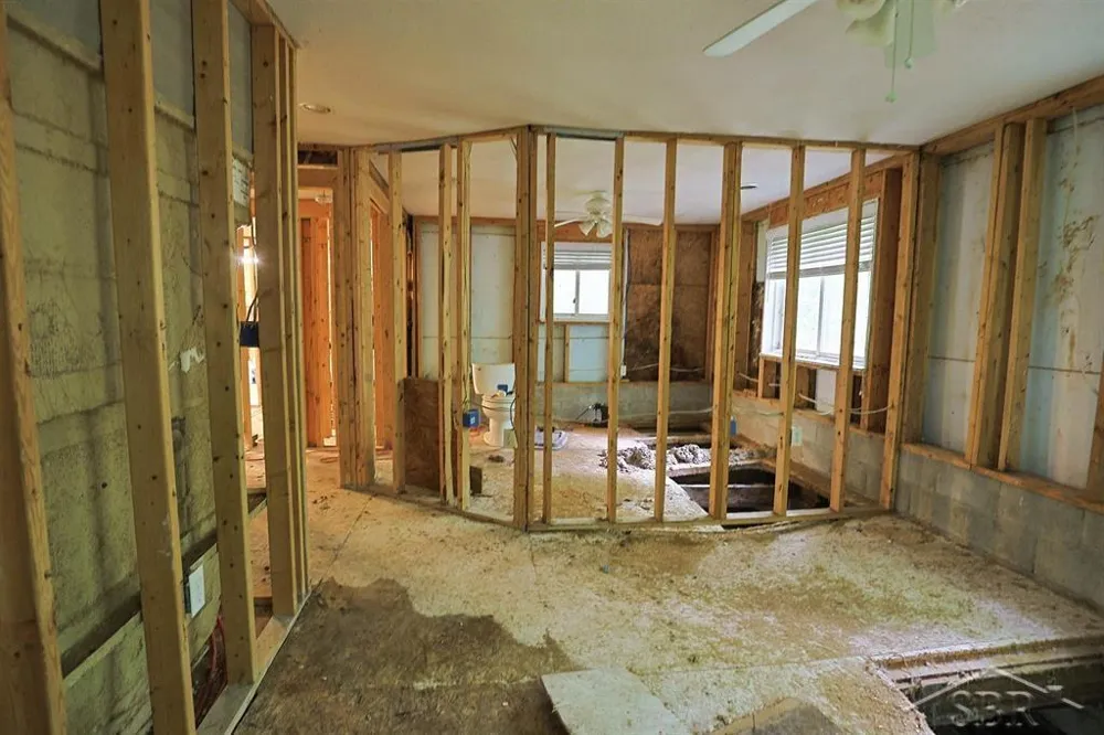 3840 Water Road Jerome Township, MI 48657
