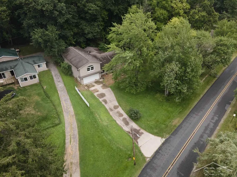 3840 Water Road Jerome Township, MI 48657