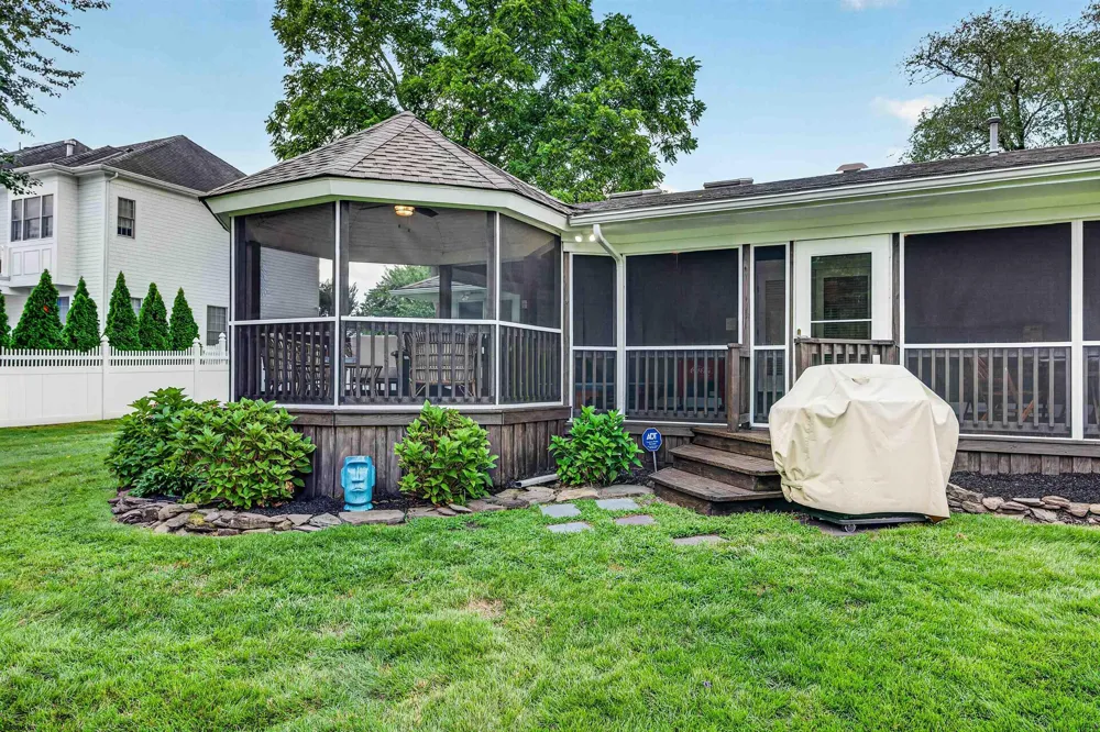 1130 Woodlynne Blvd Linwood, NJ 08221