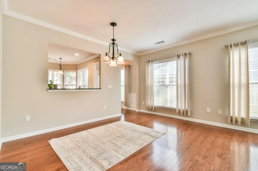 6136 Longleaf DR Hoschton, GA 30548