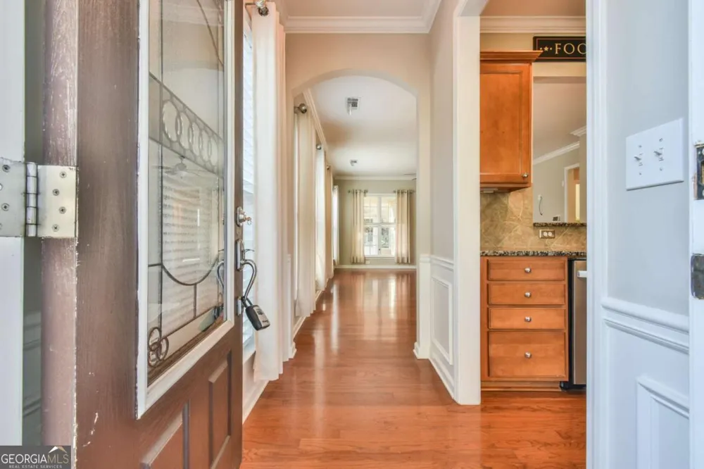 6136 Longleaf DR Hoschton, GA 30548