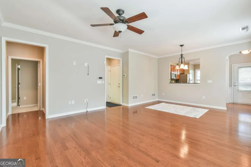 6136 Longleaf DR Hoschton, GA 30548