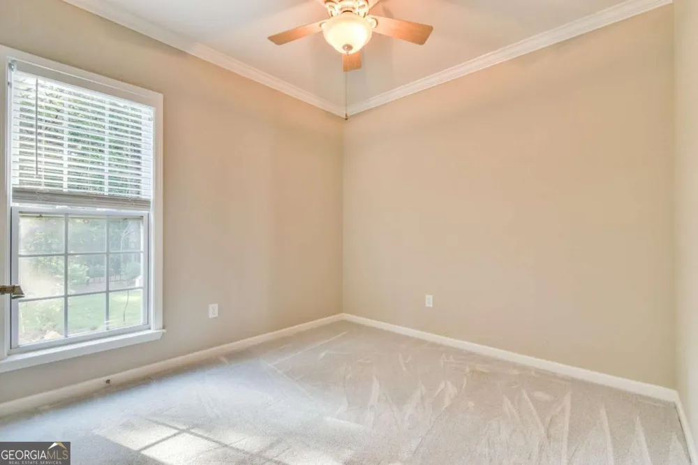 6136 Longleaf DR Hoschton, GA 30548
