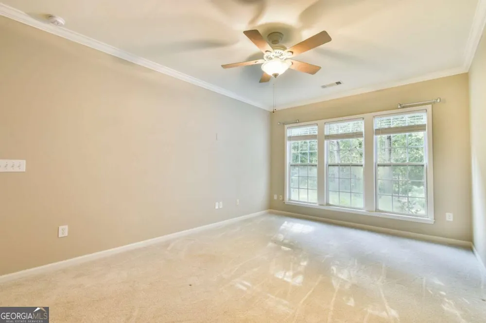 6136 Longleaf DR Hoschton, GA 30548