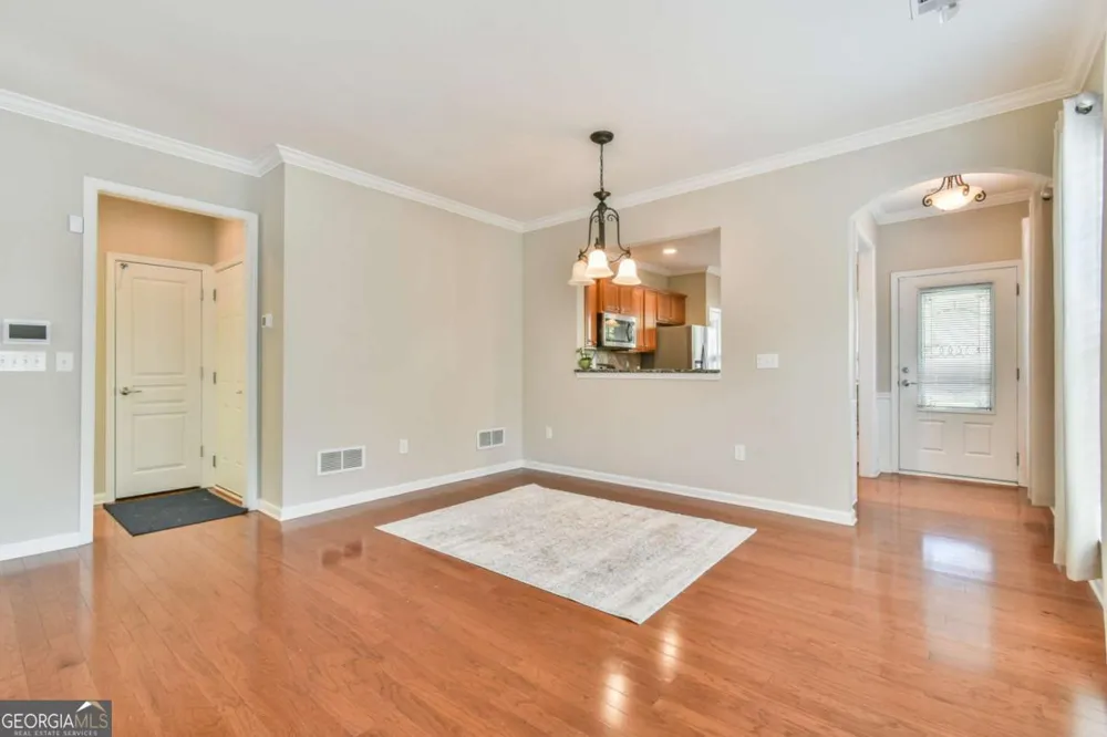 6136 Longleaf DR Hoschton, GA 30548