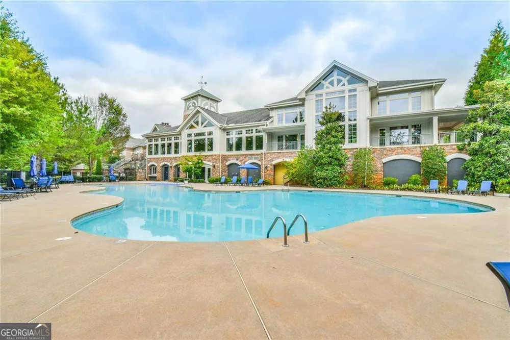 6136 Longleaf DR Hoschton, GA 30548