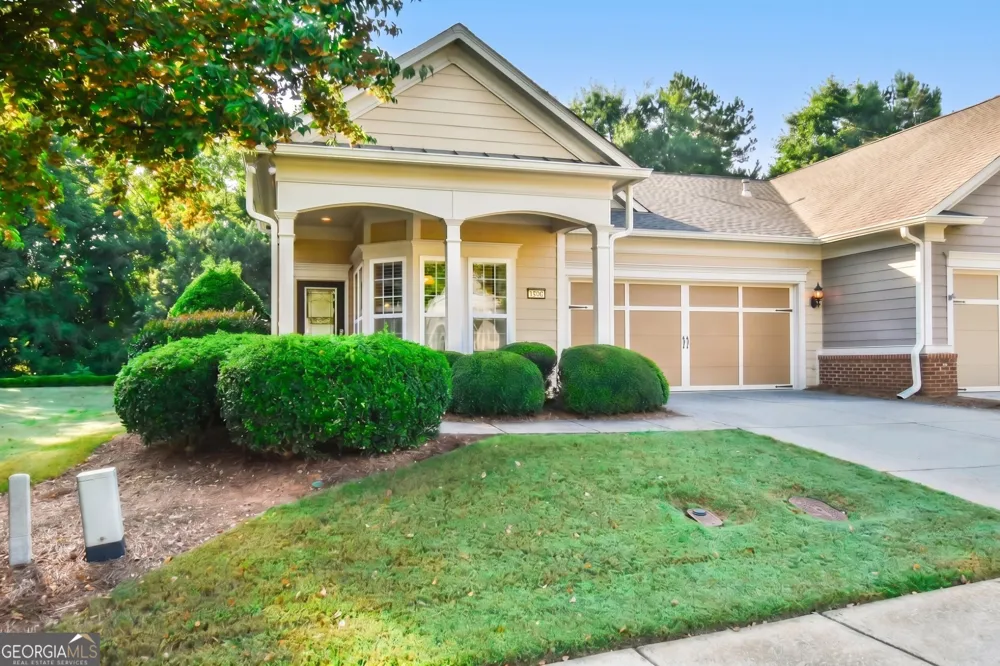 6136 Longleaf DR Hoschton, GA 30548
