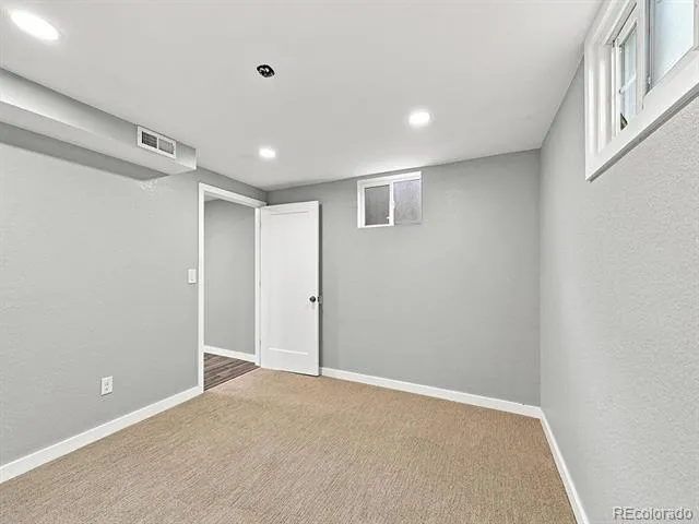 8671 Hopkins Drive Denver, CO 80229